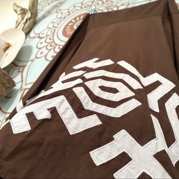 Beautiful trendy BOHO skirt w Aztec/ Native fell - Picture 4 of 10